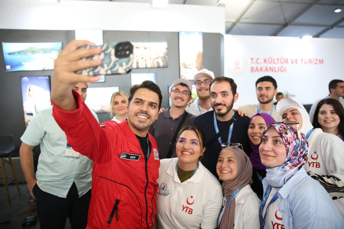 YTB desteğiyle Türk dünyasının gençleri TEKNOFEST'te bir araya geldi